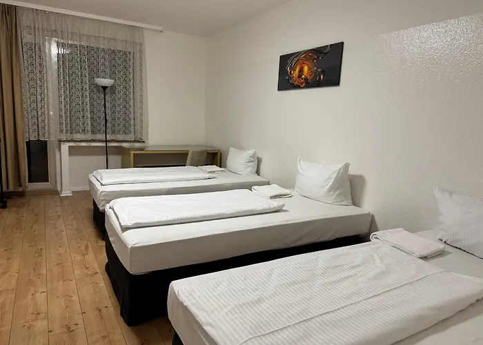 Bismarck Bach * Dusseldorf